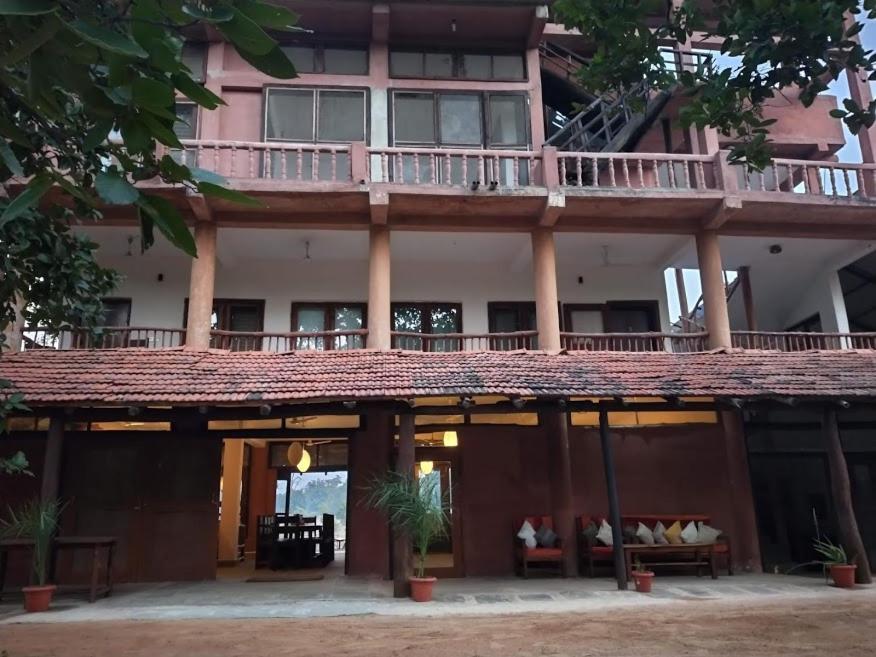 Emerald Tiger Retreat Tāla Exterior photo