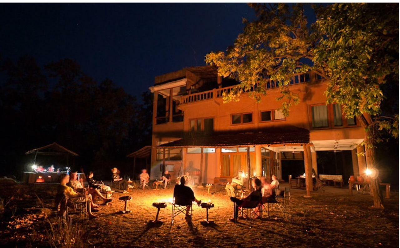 Emerald Tiger Retreat Tāla Exterior photo